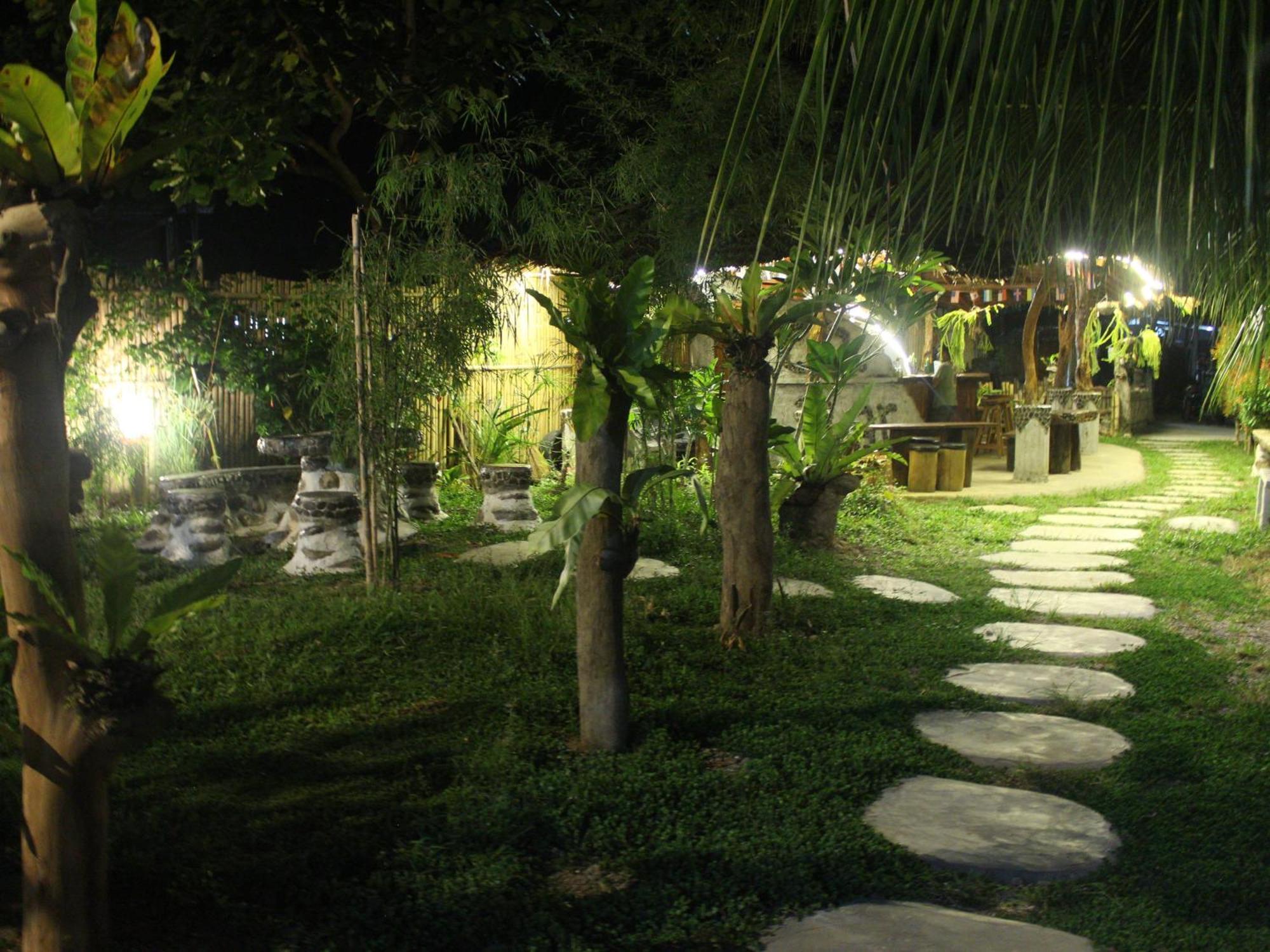 בוקיט לוואנג Eco Trekking Lodge, Bar & Jungle Tour'S מראה חיצוני תמונה