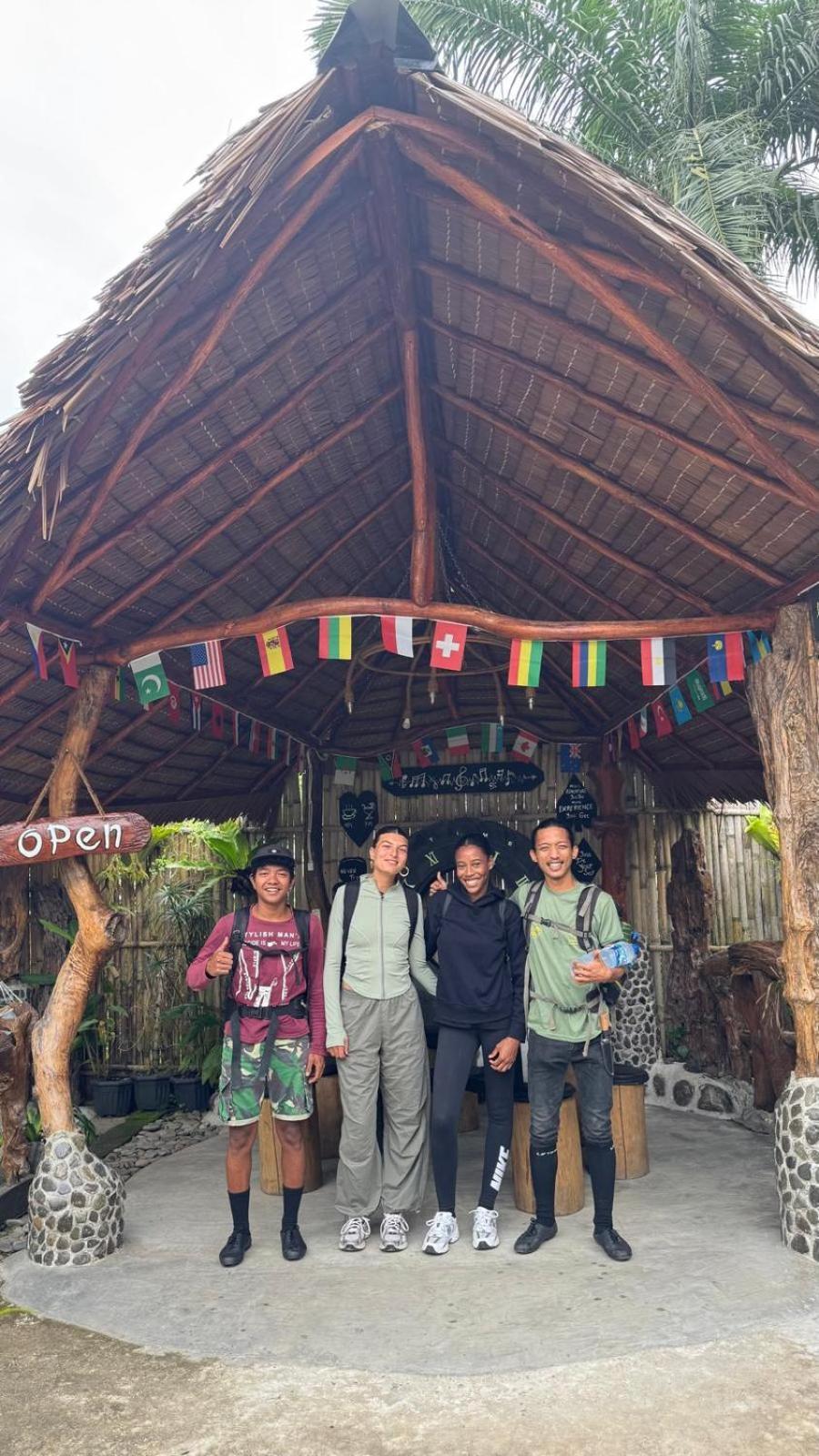 בוקיט לוואנג Eco Trekking Lodge, Bar & Jungle Tour'S מראה חיצוני תמונה