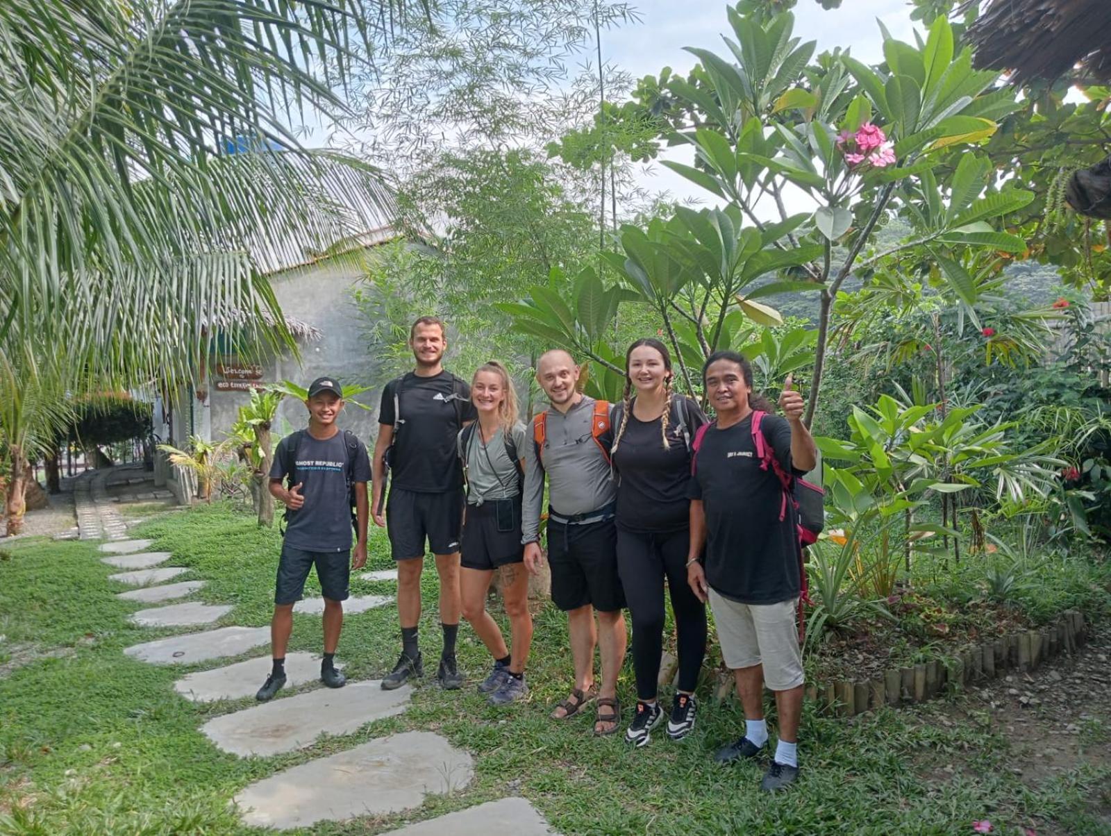 בוקיט לוואנג Eco Trekking Lodge, Bar & Jungle Tour'S מראה חיצוני תמונה